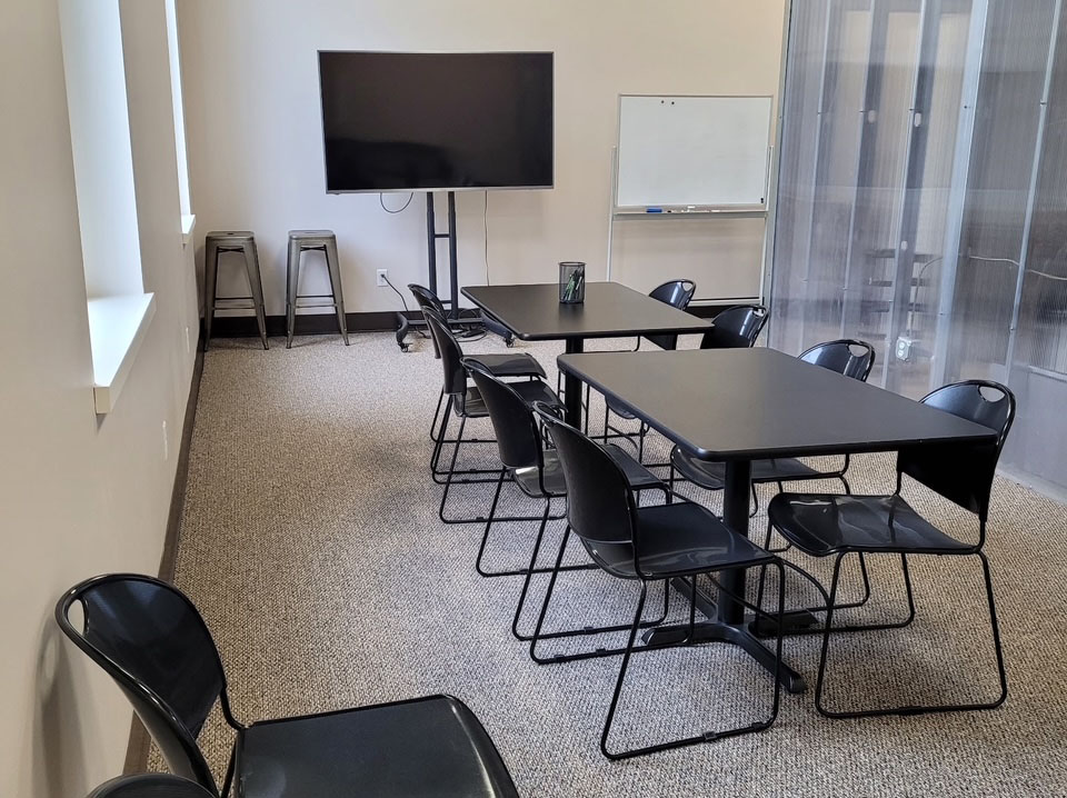 london-meeting-room-landscape